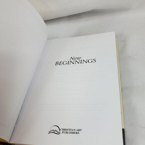 New Beginnings 366 Daily Devotions Inspired By Gods Love and Compassion Hardback - Picture 9 of 11